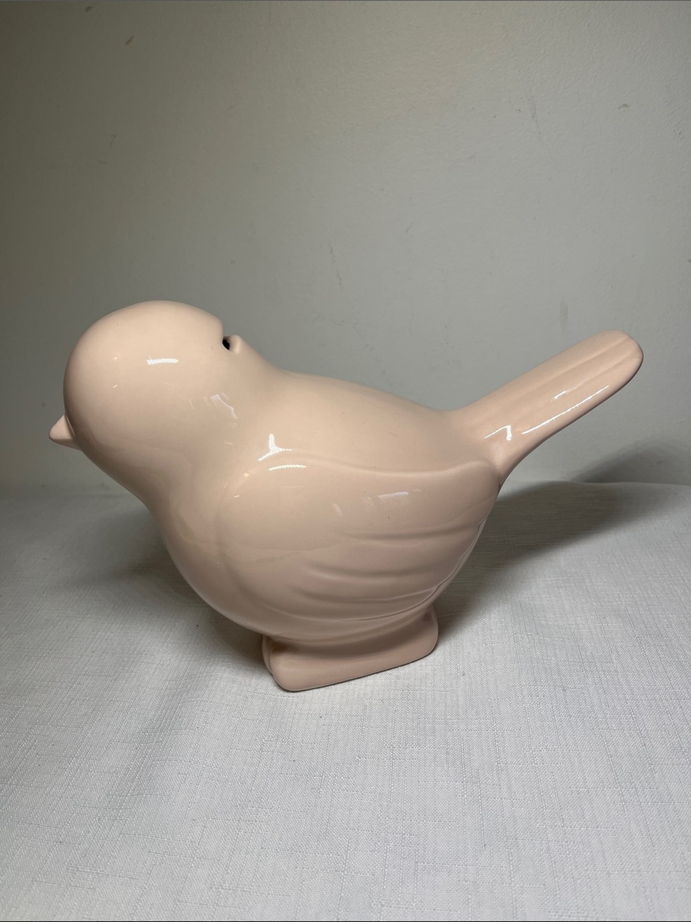 Charming pastel pink ceramic bird piggy 
Blush Pink
Like new